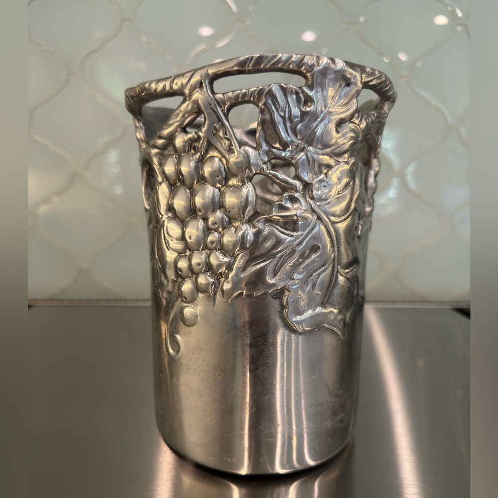 Arthur Court Grapes Aluminum Utensil Holder